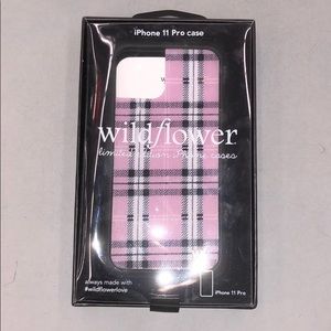 Lavender Plaid iPhone 11 Pro Case (never used)